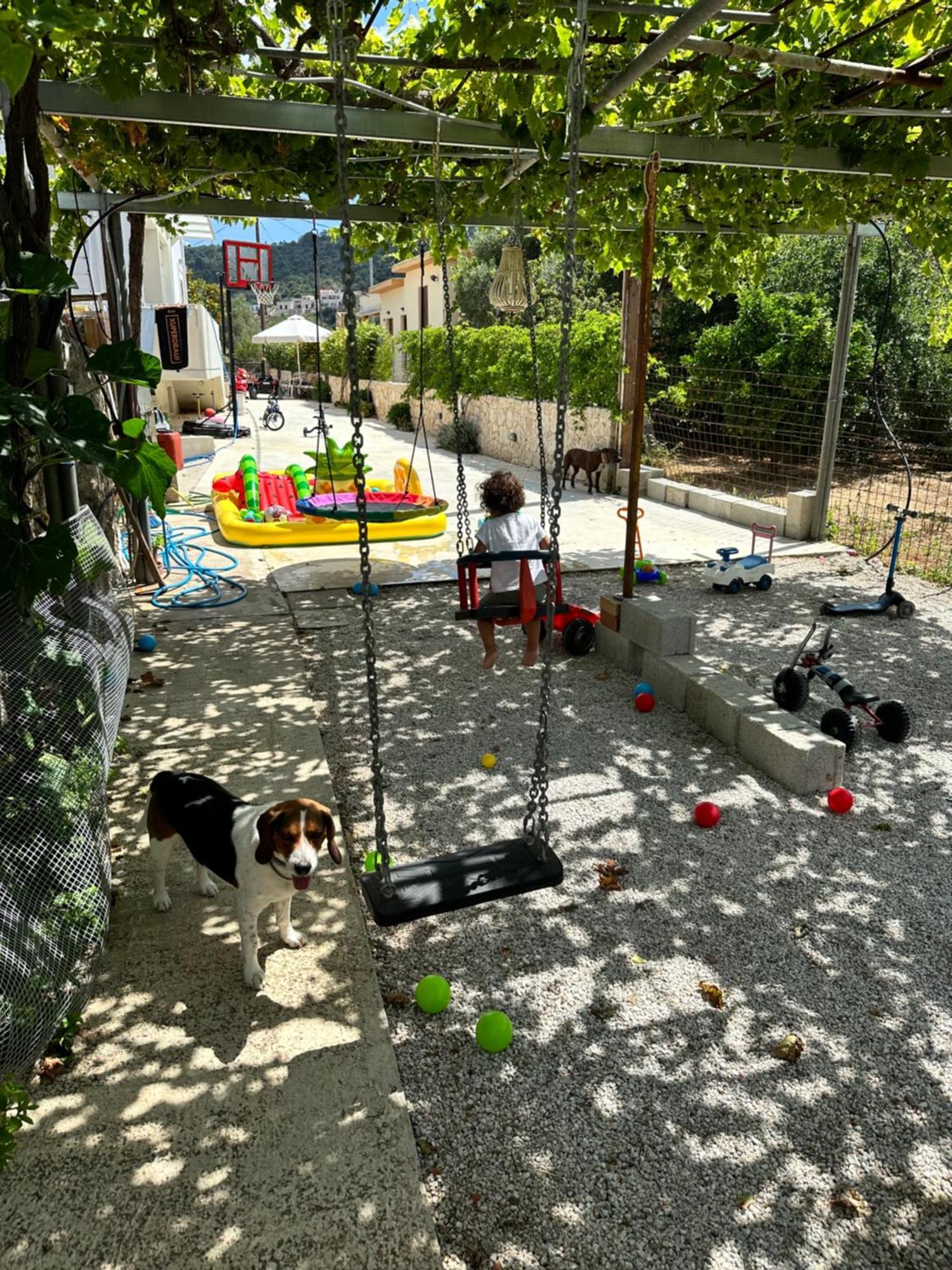 Bio Garden Stonehouse Villa Gonia Bagian luar foto